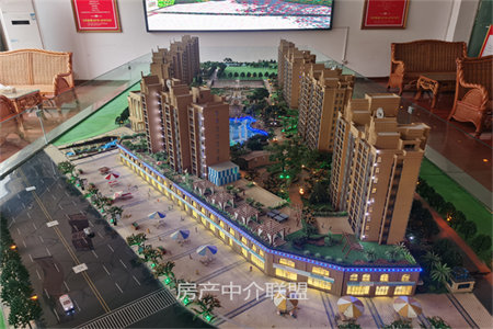 划片龙源双语学校，宝龙庄园110m2套三带附房73万